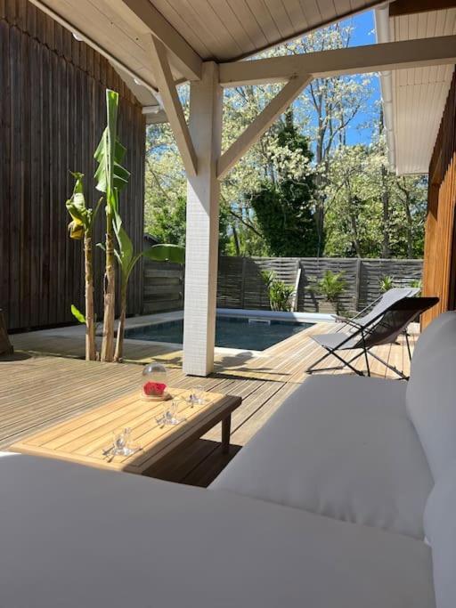 Villa Avec Piscine Proche Du Lac 拉特斯特德布赫 外观 照片
