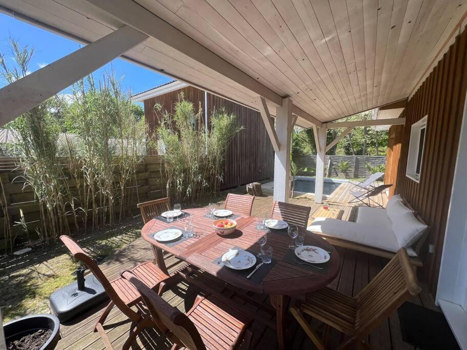 Villa Avec Piscine Proche Du Lac 拉特斯特德布赫 外观 照片